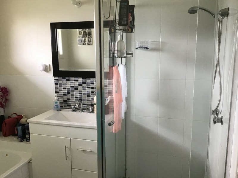 15 Crestbrook, Morayfield QLD 4506