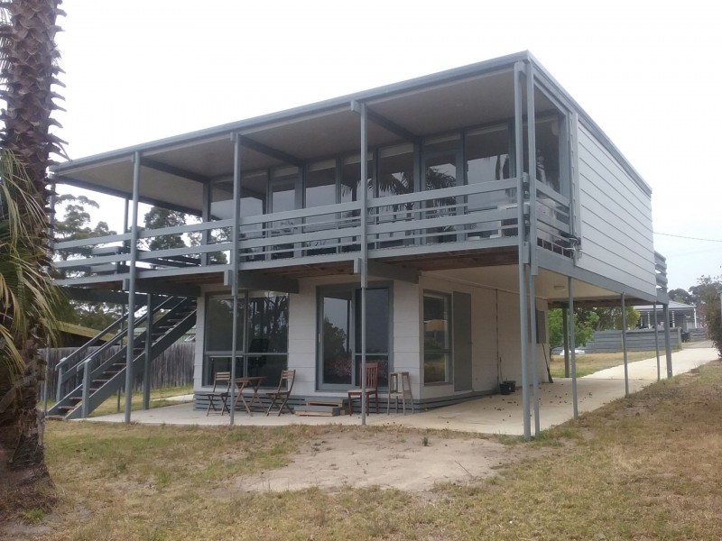 38 Mirrabooka rd, Mallacoota VIC 3892