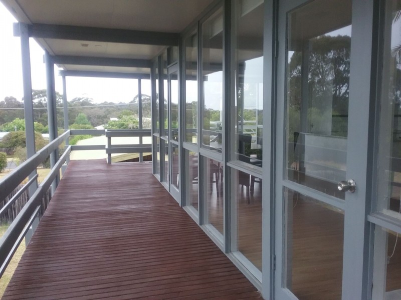 38 Mirrabooka rd, Mallacoota VIC 3892