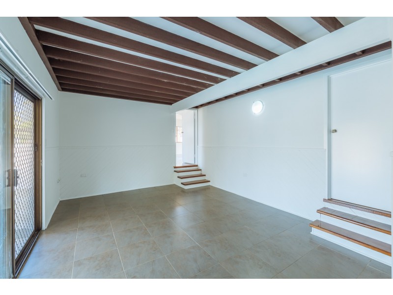 33 Lobelia Avenue, Daisy Hill QLD 4127