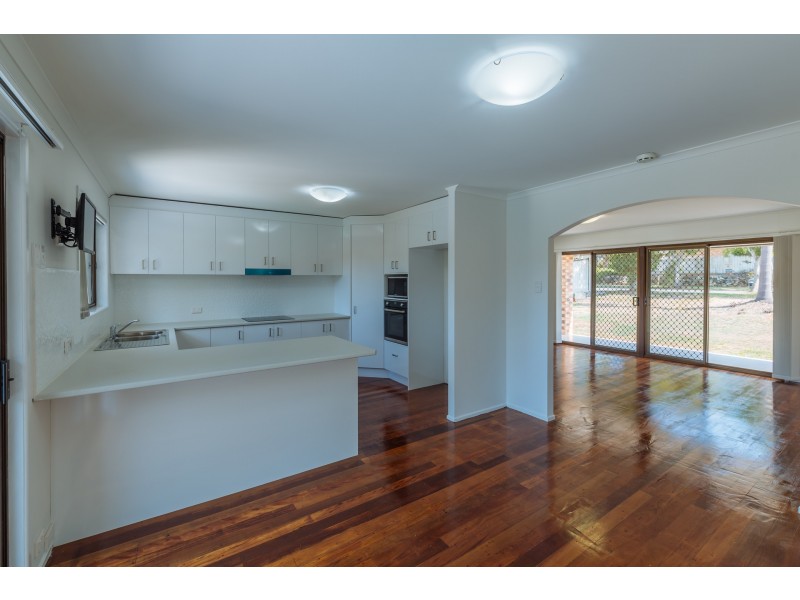 33 Lobelia Avenue, Daisy Hill QLD 4127