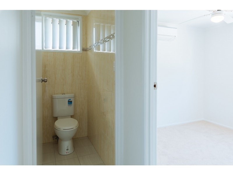 33 Lobelia Avenue, Daisy Hill QLD 4127