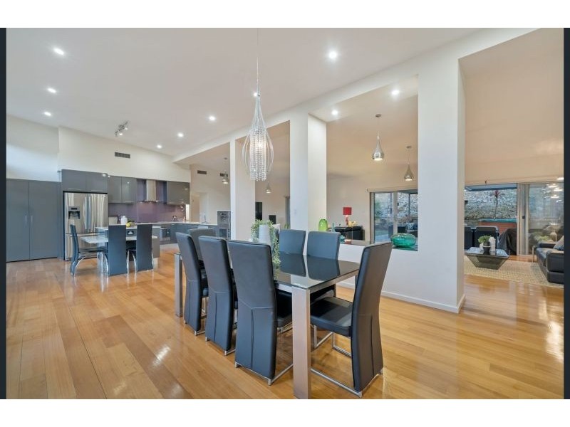 36 Eastleigh Ave, Golden Grove SA 5125