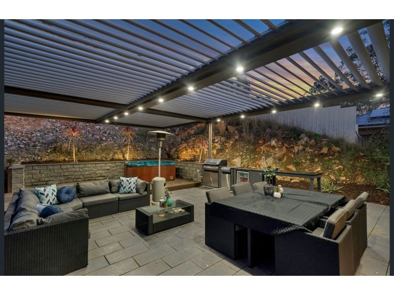 36 Eastleigh Ave, Golden Grove SA 5125