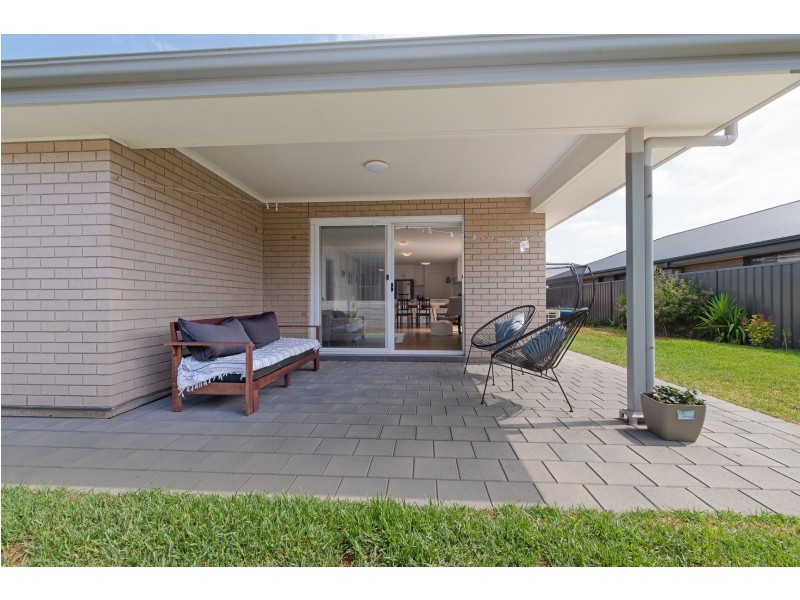 9 Karko Drive, Moana SA 5169