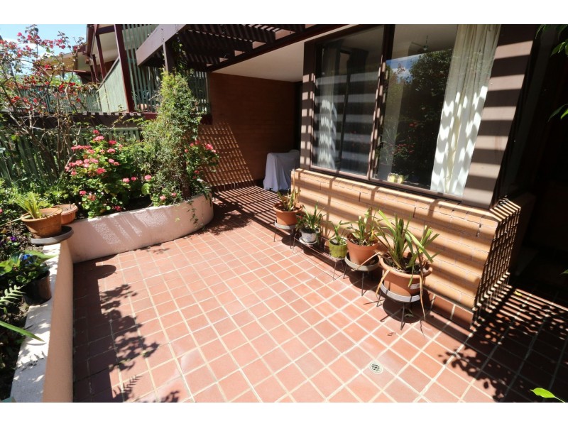 28/2 McAuley Place, Waitara NSW 2077