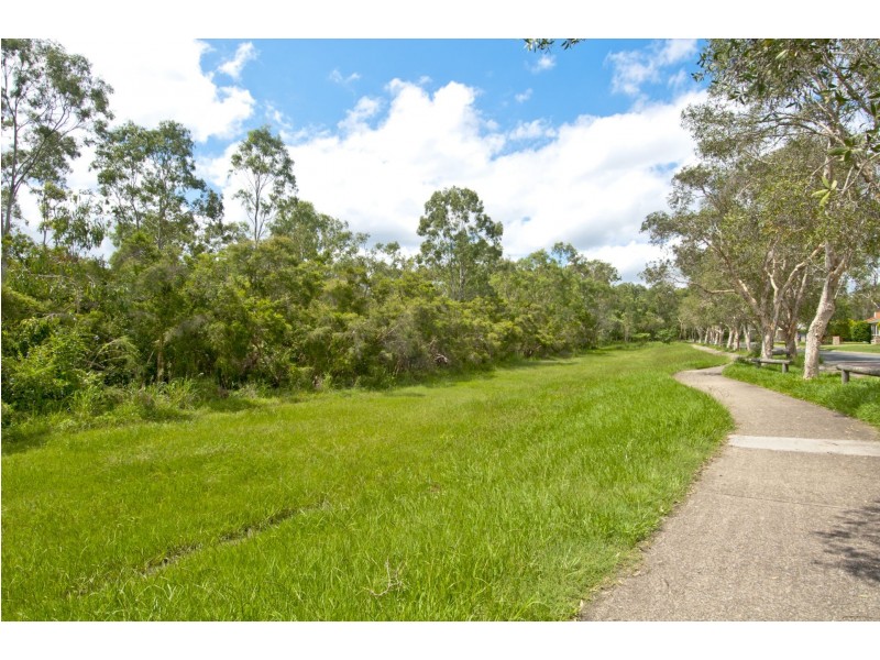 25 Billabong Drive, Crestmead QLD 4132