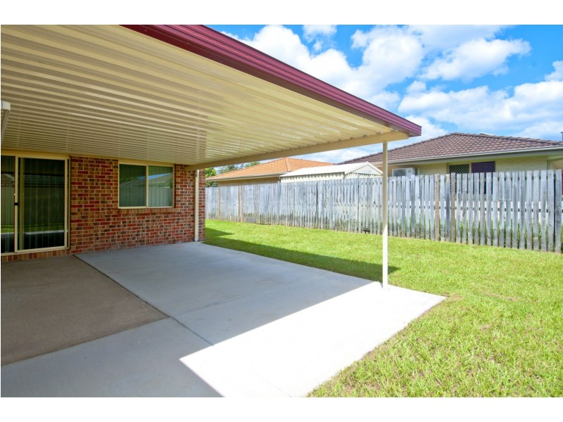 25 Billabong Drive, Crestmead QLD 4132