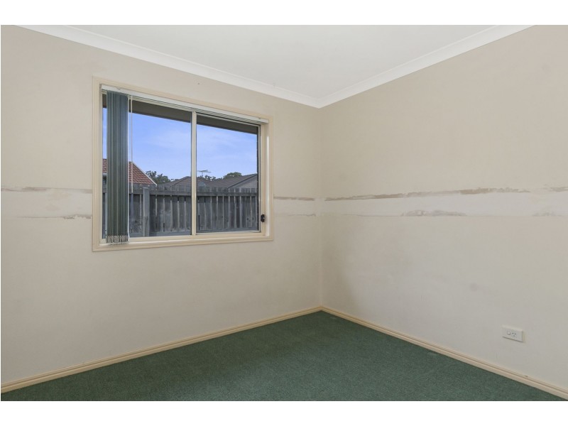 25 Billabong Drive, Crestmead QLD 4132