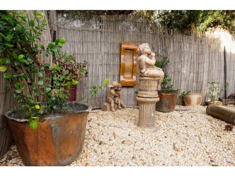 9 Allen Street, Wagga Wagga NSW 2650