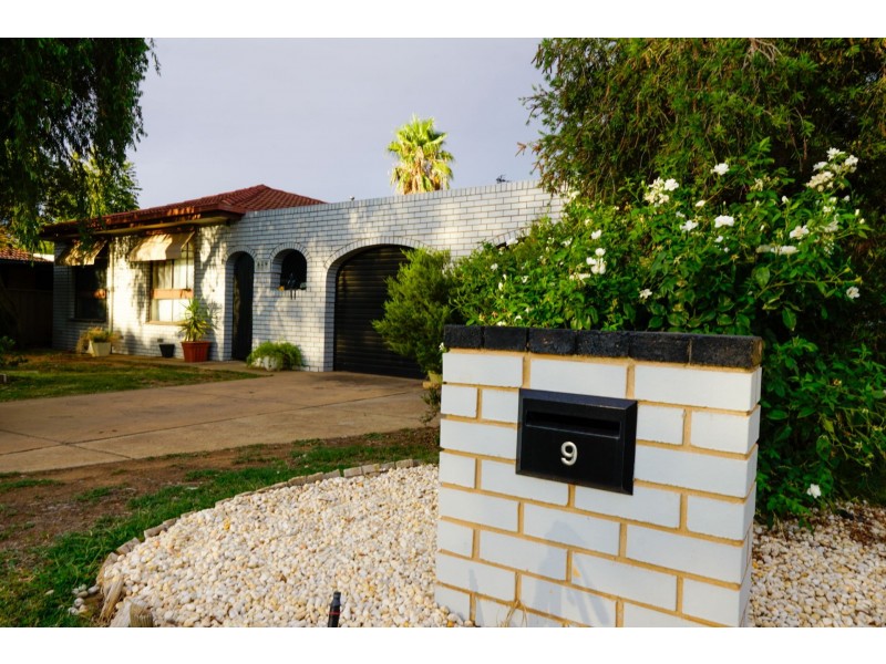 9 Allen Street, Wagga Wagga NSW 2650