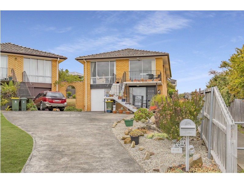 2/12 Stratford Place, Blackmans Bay TAS 7052
