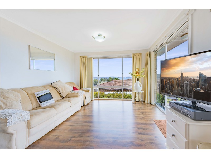2/12 Stratford Place, Blackmans Bay TAS 7052