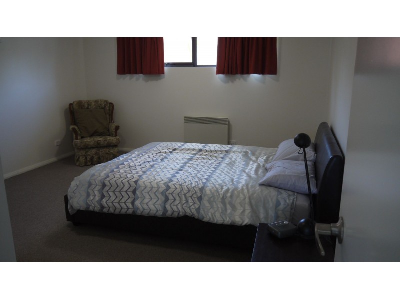 18 Orchard Avenue, Huonville TAS 7109