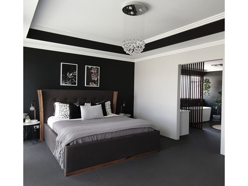 13 Hazelgrove Crescent, Millbridge WA 6232