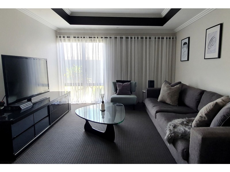 13 Hazelgrove Crescent, Millbridge WA 6232