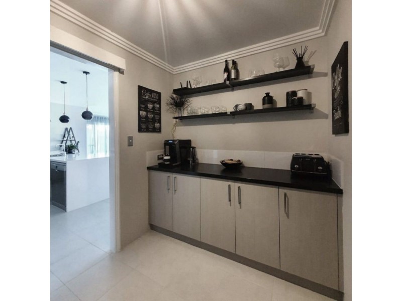 13 Hazelgrove Crescent, Millbridge WA 6232