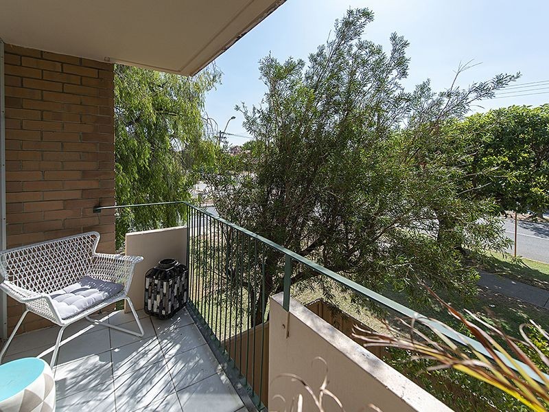 12//80-82 King George St, Victoria Park WA 6100