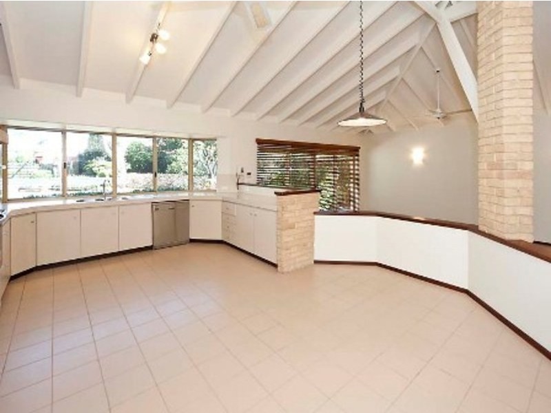 7 Collier Street, Applecross WA 6153
