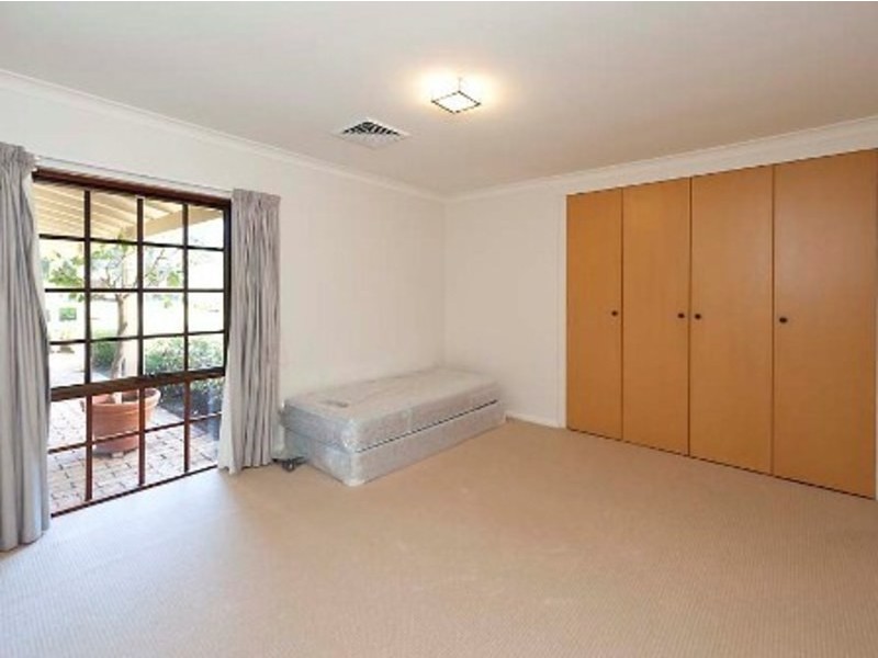 7 Collier Street, Applecross WA 6153