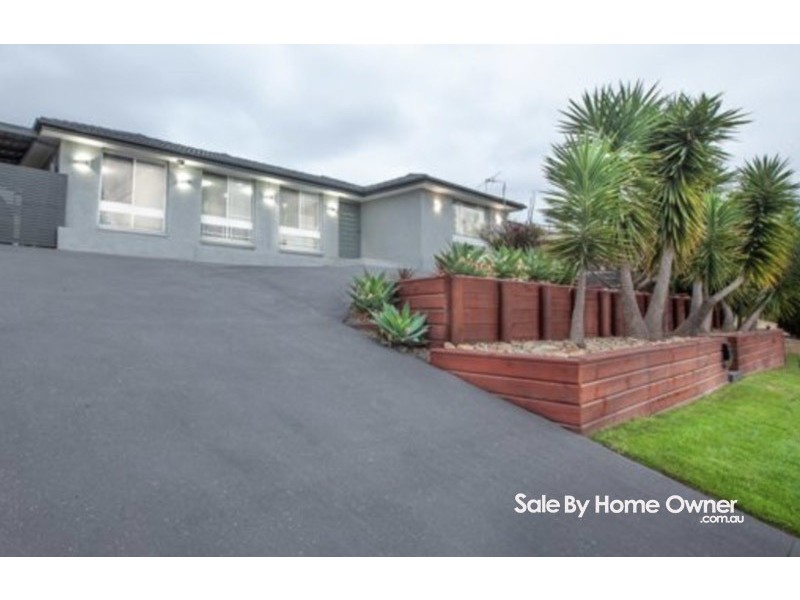 12 kearns avenue, Kearns NSW 2558