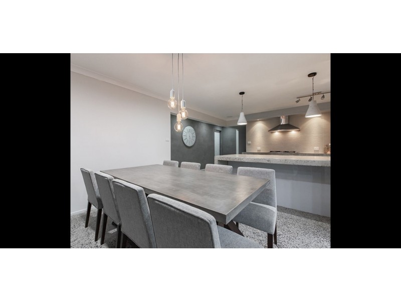 12 kearns avenue, Kearns NSW 2558