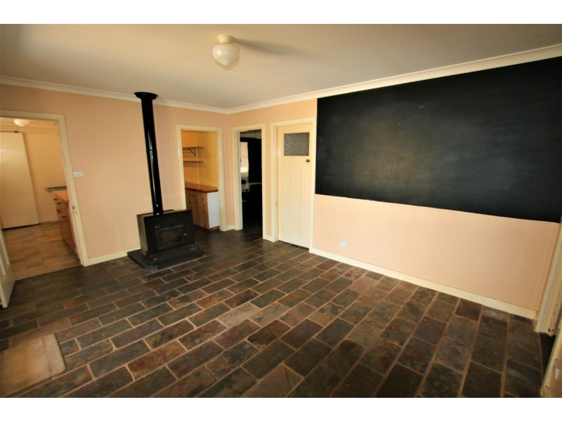 39 Sharow Street, Pingelly WA 6308