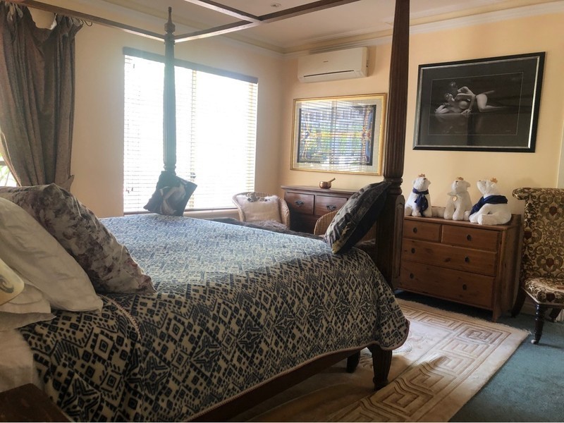 284 Boulonnais Drive, Brigadoon WA 6069