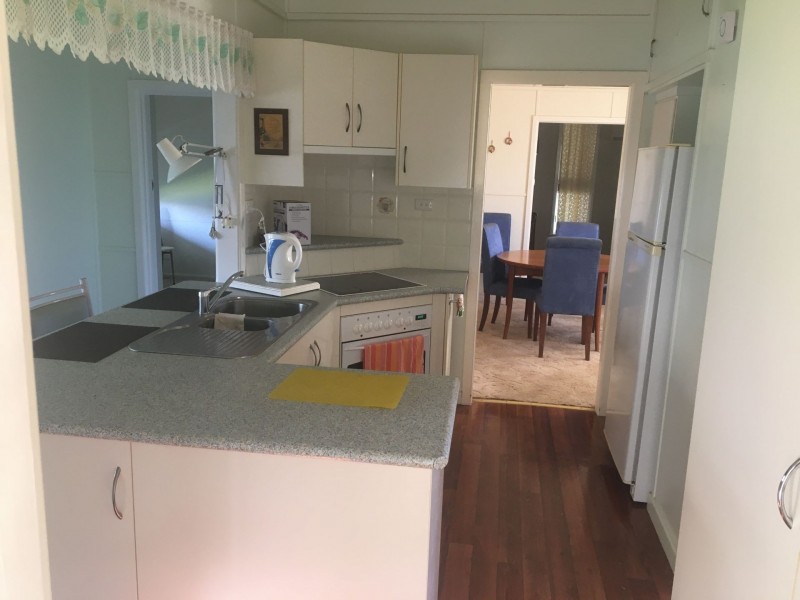 26 Drummond St, Lockhart NSW 2656