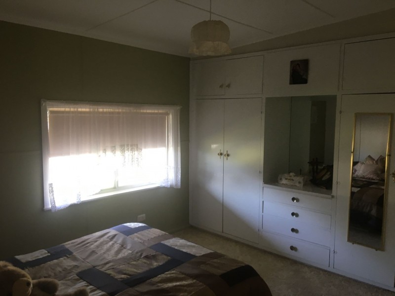 26 Drummond St, Lockhart NSW 2656