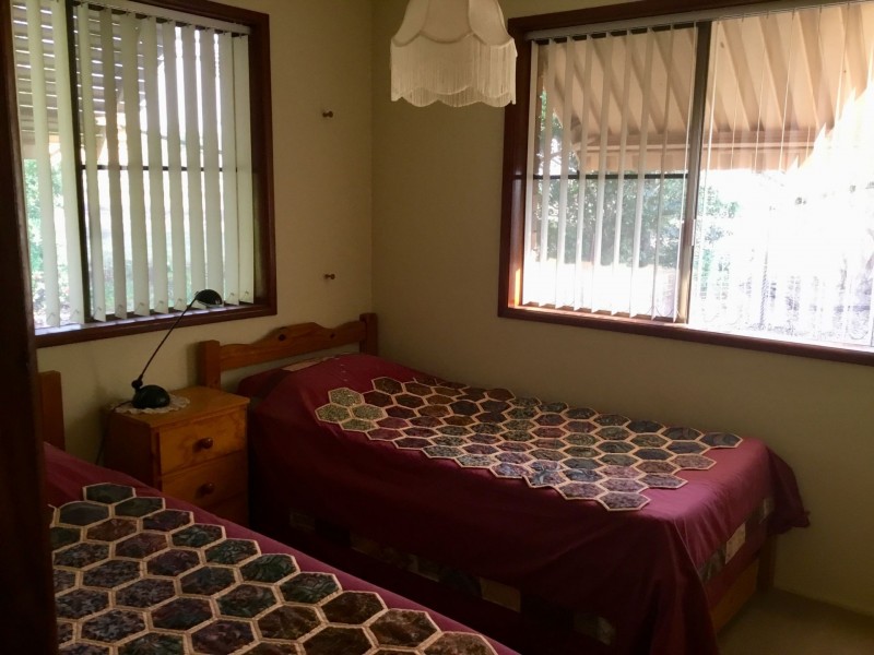 110 Cherryfield Rd, Gracemere QLD 4702