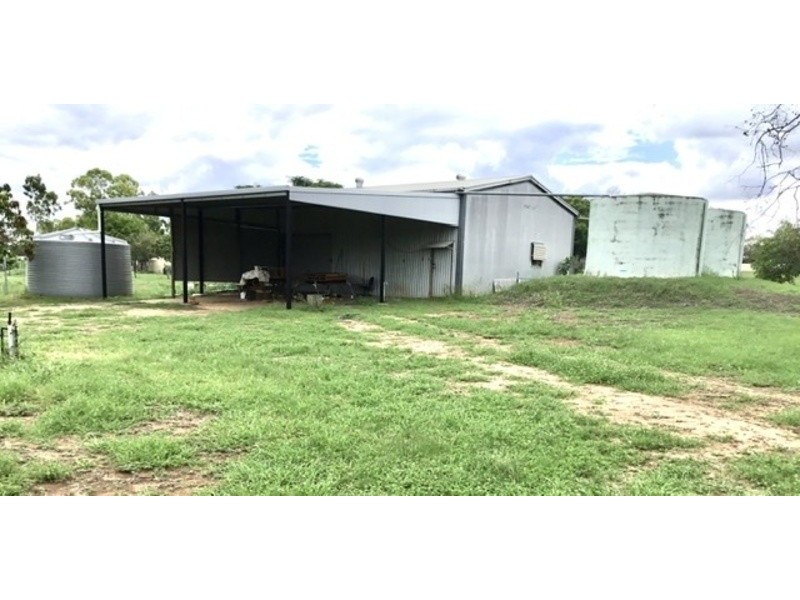 110 Cherryfield Rd, Gracemere QLD 4702