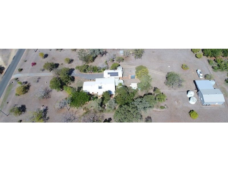 110 Cherryfield Rd, Gracemere QLD 4702