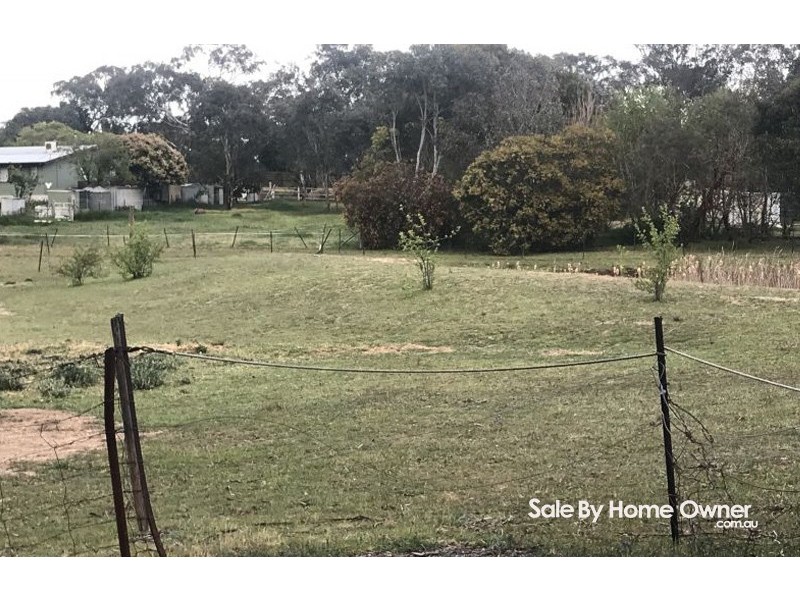 12A Airy Street, Bowning NSW 2582
