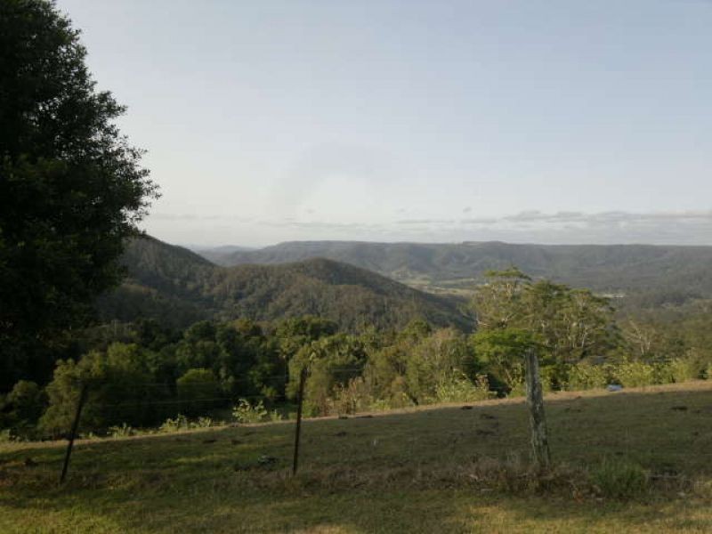 351 Kynoch Road, Ravensbourne QLD 4352