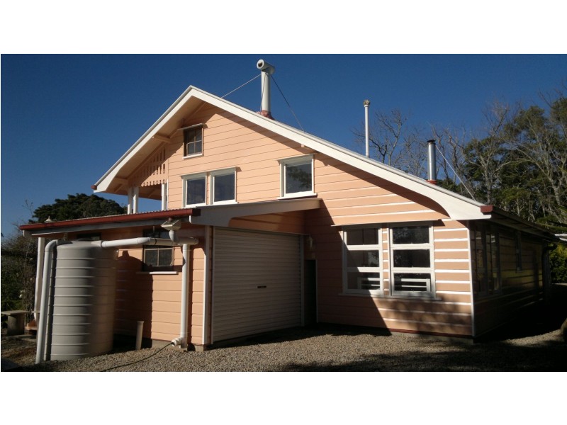 351 Kynoch Road, Ravensbourne QLD 4352