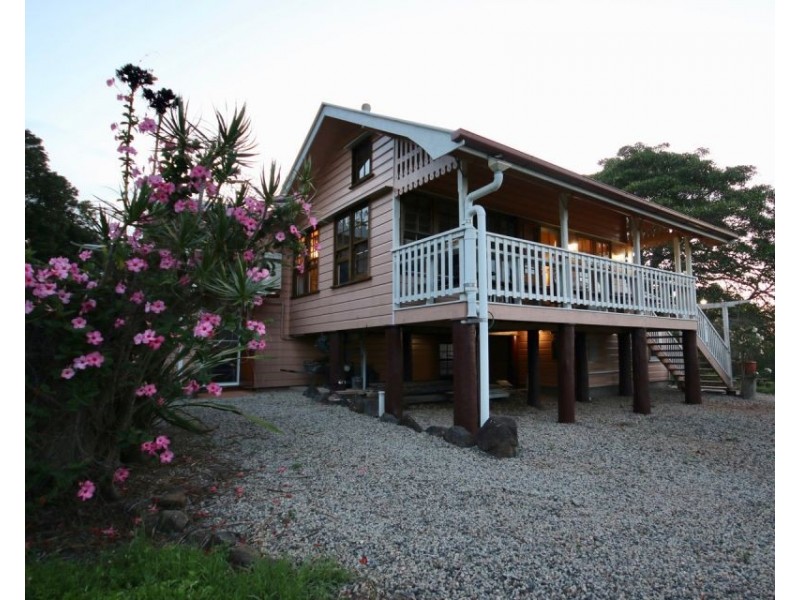 351 Kynoch Road, Ravensbourne QLD 4352