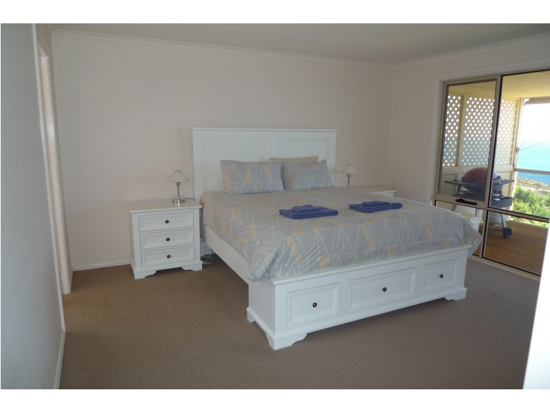 38 Maidencombe Drive, Moana SA 5169