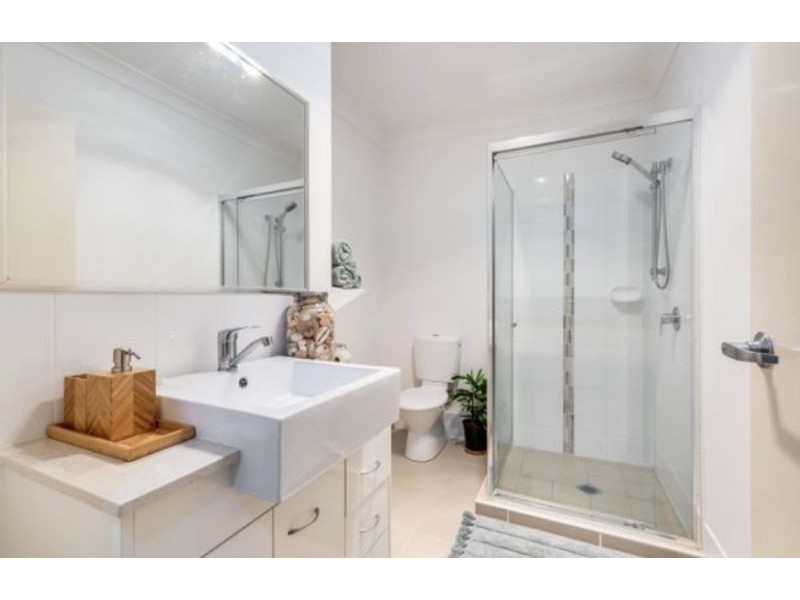 6 Somerset Drive, Andergrove QLD 4740