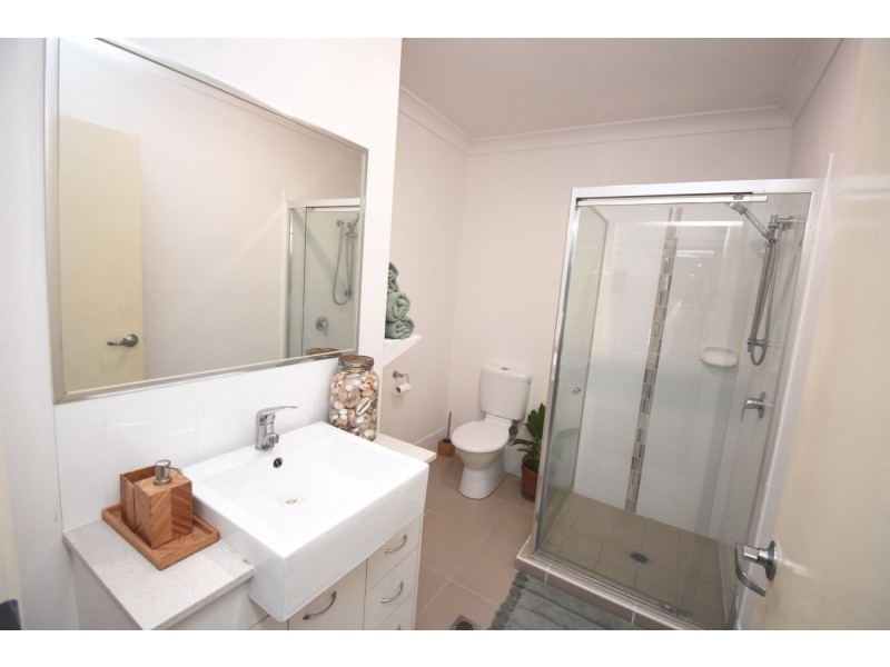 6 Somerset Drive, Andergrove QLD 4740