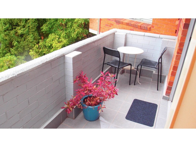 9/47 Meadow Cres, Meadowbank NSW 2114