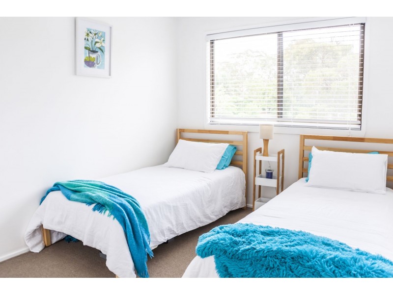 27 Una Ave, Charmhaven NSW 2263