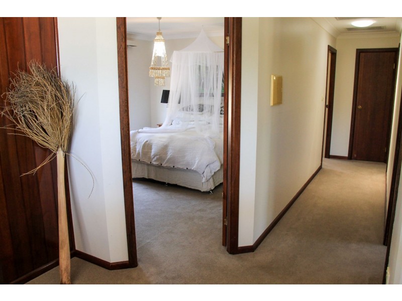 228 Johnston Street, Tamworth NSW 2340