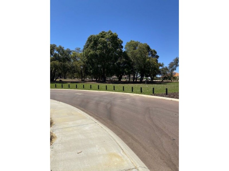 11 Mortar Pass, Byford WA 6122