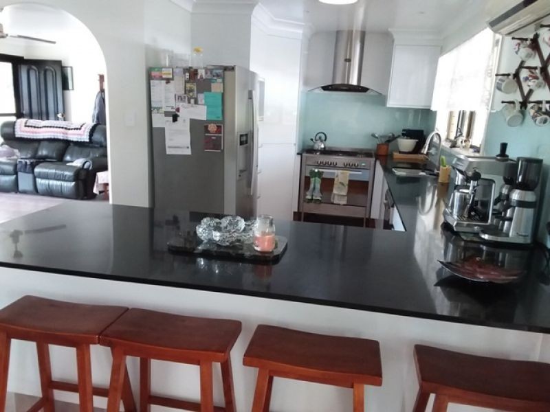 94 Carnaby St, Bidwill QLD 4650