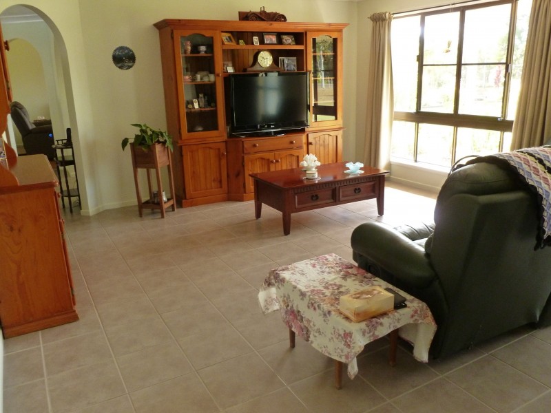 94 Carnaby St, Bidwill QLD 4650