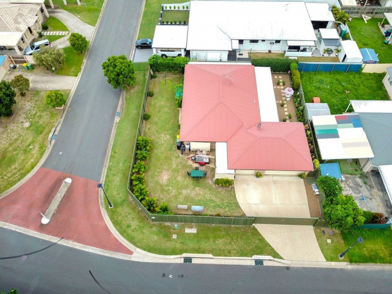 30 Pidgeon Boulevard, Crestmead QLD 4132