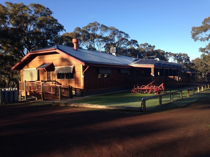 3233 Rocklands Cherrypool Rd, Rocklands VIC 3401