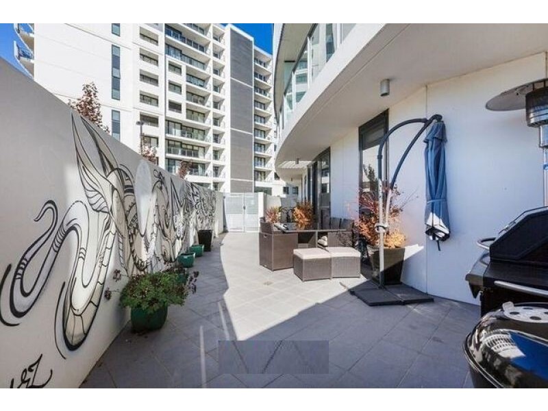 10/1 Mouat St, Lyneham ACT 2602