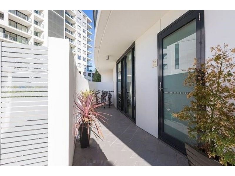 10/1 Mouat St, Lyneham ACT 2602